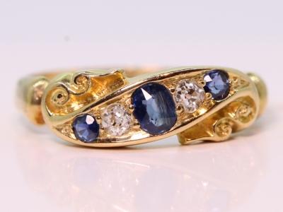 Edwardian Sapphire and Diamond 18ct Gold Gypsy Ring