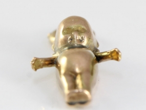 ADORABLE KEWPIE DOLL 9 CARAT GOLD CHARM/PENDANT