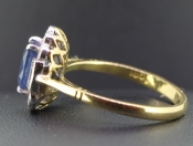GORGEOUS  CEYLON SAPPHIRE AND DIAMOND CLUSTER 18 CARAT GOLD RING