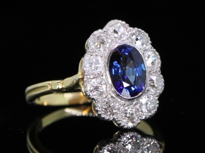 Edwardian Sapphire and Diamond Oval Cluster 18ct Gold Ring 