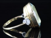 SPECTATULAR 20 CARAT AQUAMARINE AND DIAMOND 18 CARAT GOLD RING