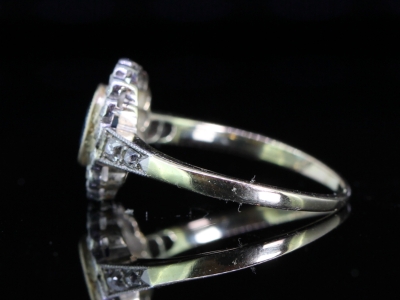Elegant Sapphire and Diamond 18 Carat Gold Cluster Ring