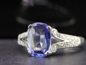  BEAUTIFUL SAPPHIRE AND DIAMOND 18 CARAT GOLD RING