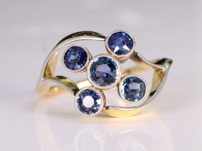 Victorian 18ct Gold Five Stone Sapphire Ring
