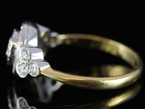 BEAUTIFUL ART DECO INSPIRED DIAMOND 18 CARAT GOLD  RING