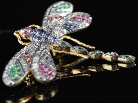 MAGNIFICENT TSAVORITE, RUBY, SAPPHIRE AND DIAMOND JEWELLED DRAGONFLY SILVER/GOLD BROOCH