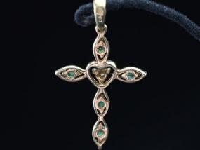 CLASSIC DIAMOND AND EMERALD 9 CARAT GOLD CROSS