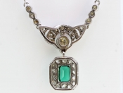  STUNNING EMERALD AND DIAMOND ART DECO INSPIRED NECKLACE