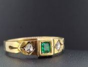 BEAUTIFUL VICTORIAN EMERALD AND DIAMOND 15 CARAT RING DATES 1848