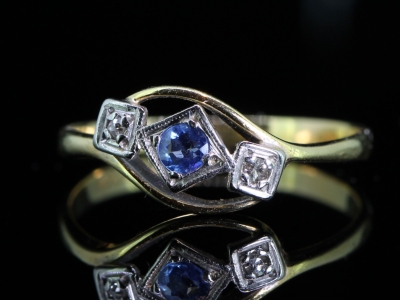 ELEGANT SAPPHIRE AND DIAMOND 18 CARAT GOLD AND PLATINUM TRILOGY RING