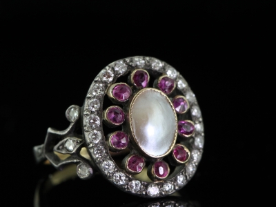 STUNNING ARTS AND CRAFTS BLISTER PEARL, RUBY AND DIAMOND SILVER SET GOLD  RING