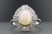 STUNNING OPAL AND DIAMOND CLUSTER ART DECO INSPIRED PLATINUM RING