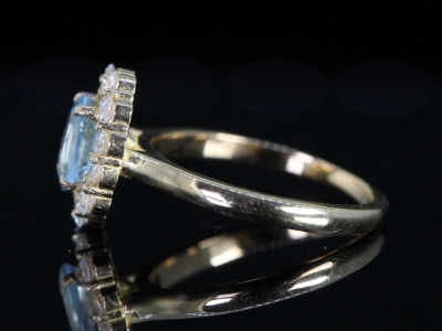 Vintage Aquamarine and Diamond 18ct Gold Oval Cluster Ring