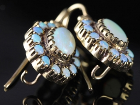  ELEGANT OPAL 9 CARAT GOLD EARRINGS