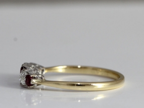 GORGEOUS BURMESE RUBY AND DIAMOND 18 CARAT GOLD AND PLATINUM RING