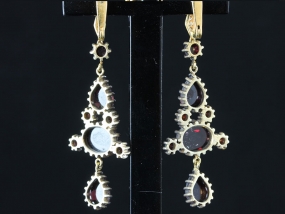 REMARKABLE VICTORIAN INSPIRED BOHEMIAN GARNET AND DIAMOND SILVER EARRINGS