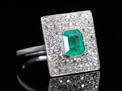 Art Deco Emerald and Diamond Platinum Ring