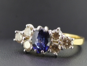 FABULOUS SAPPHIRE AND DIAMOND 18 CARAT GOLD RING