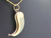 VICTORIAN TIGER CLAW TROPHY 9 CARAT GOLD PENDANT