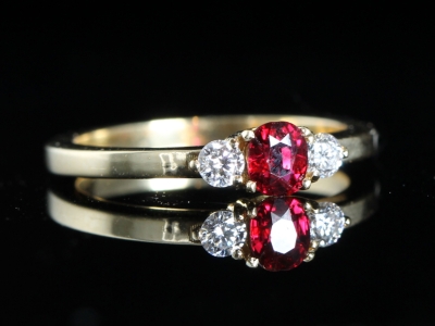 Vintage Ruby and Diamond 18ct Gold Trilogy Ring