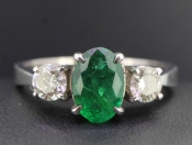 LUXURIOUS COLOMBIAN EMERALD AND DIAMOND 18 CARAT GOLD TRILOGY RING