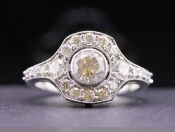 MAGNIFICENT ART DECO INSPIRED DIAMOND 18 CARAT GOLD RING 