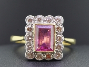  SOPHISTICATED PINK TOURMALINE AN DIAMOND 18 CARAT GOLD RING