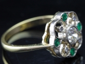 WONDERFUL EDWARDIAN DIAMOND AND EMERALD 18 CARAT GOLD RING