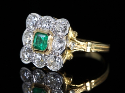 Edwardian Emerald and Diamond 18ct Gold Cluster Ring