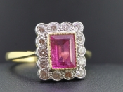  SOPHISTICATED PINK TOURMALINE AN DIAMOND 18 CARAT GOLD RING