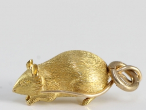 CUTE EDWARDIAN 9 CARAT GOLD MOUSE CHARM/PENDANT