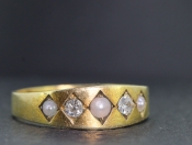 BEAUTIFUL EDWARDIAN 15 CARAT DIAMOND AND PEARL RING