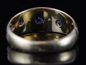 GORGEOUS EDWARDIAN SAPPHIRE AND DIAMOND 18 CARAT GOLD RING