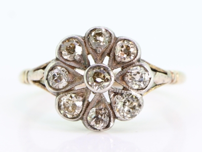 Beautiful Early Victorian Cinnamon Diamond Daisy 9 Carat Gold Ring