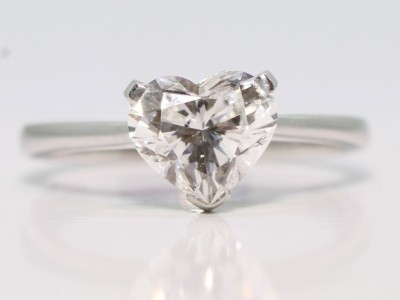 Natural Heart Shaped Diamond 1.67cts with Cert 18ct Gold Ring