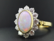  GORGEOUS OPAL AND DIAMOND CLUSTER 18 CARAT GOLD RING