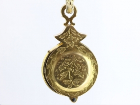 MARVELOUS FRENCH 15 CARAT GOLD MAGNIFYING GLASS CHARM/PENDANT