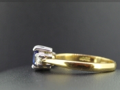 BEAUTIFUL SAPPHIRE AND DIAMOND TRILOGY 18 CARAT GOLD RING
