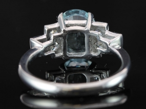 ENTRANCING 3 CARAT AQUAMARINE AND DIAMOND PLATINUM RING