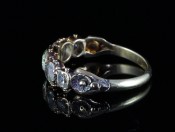 A STUNNING RARE GENUINE EDWARDIAN 5 STONE CHRYSOBERYL RING