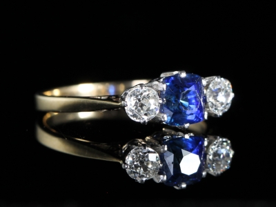 Vintage Natural Sapphire and Old Cut Diamond 18ct Gold Trilogy Ring