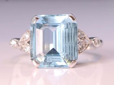 Vintage 5 Carat Aquamarine and Diamond 18ct Gold Ring