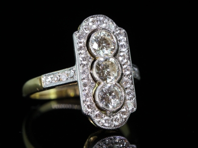 Stunning 18 carat Gold Diamond Plaque Ring