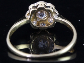 SIMPLY LOVELY ORIGINAL 1920'S DIAMOND DAISY CLUSTER 18 CARAT GOLD RING