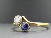 STUNNING EDWARDIAN DIAMOND AND SAPPHIRE 18 CARAT GOLD TWO STONE