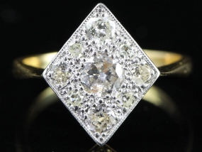 STUNNING ART DECO DIAMOND 18 CARAT GOLD AND PLATINUM RING