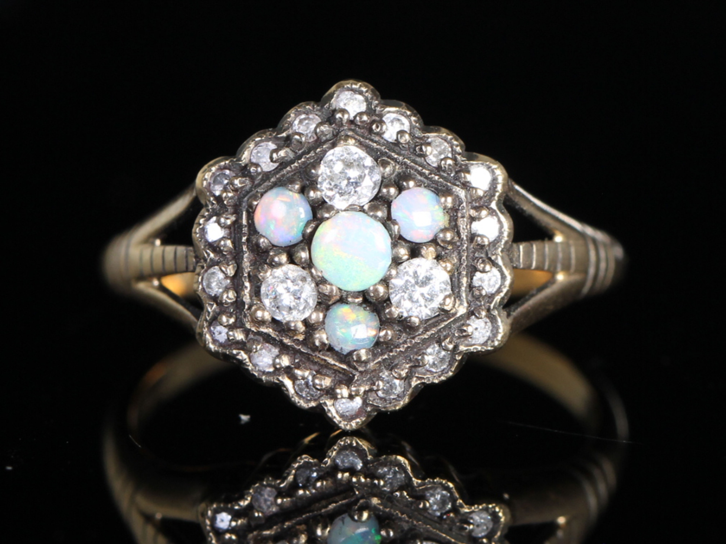 Vintage opal and diamond 9ct gold cluster ring