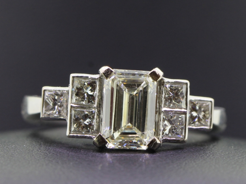 Beautiful diamond art deco inspired platinum ring