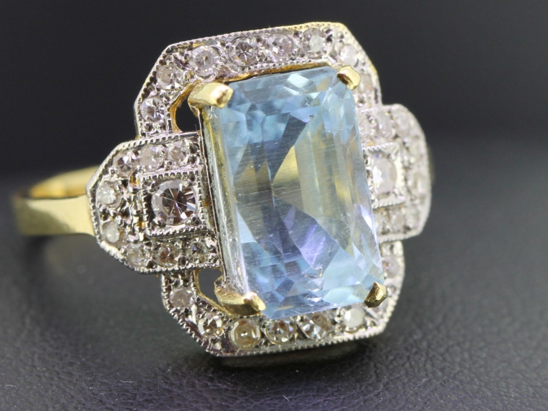 Stunning aquamarine and diamond art deco inspired 18 carat gold ring