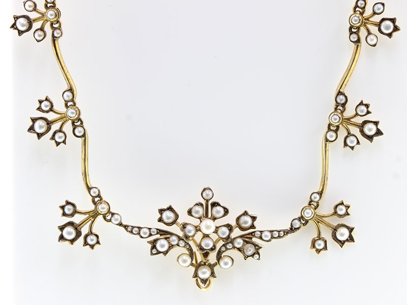 Stunning edwardian seed pearl 15 carat gold necklet